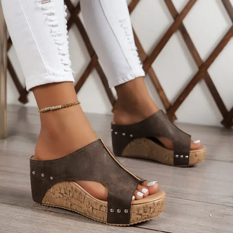 CALINDRA | ELEGANT BUCKLE WEDGE SANDALS