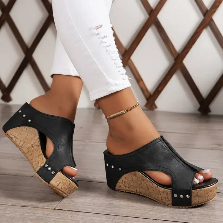 CALINDRA | ELEGANT BUCKLE WEDGE SANDALS