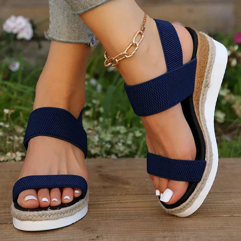 QUINARA | ORTHOPEDIC PLATFORM SANDALS FOR STYLE AND SUPPORT