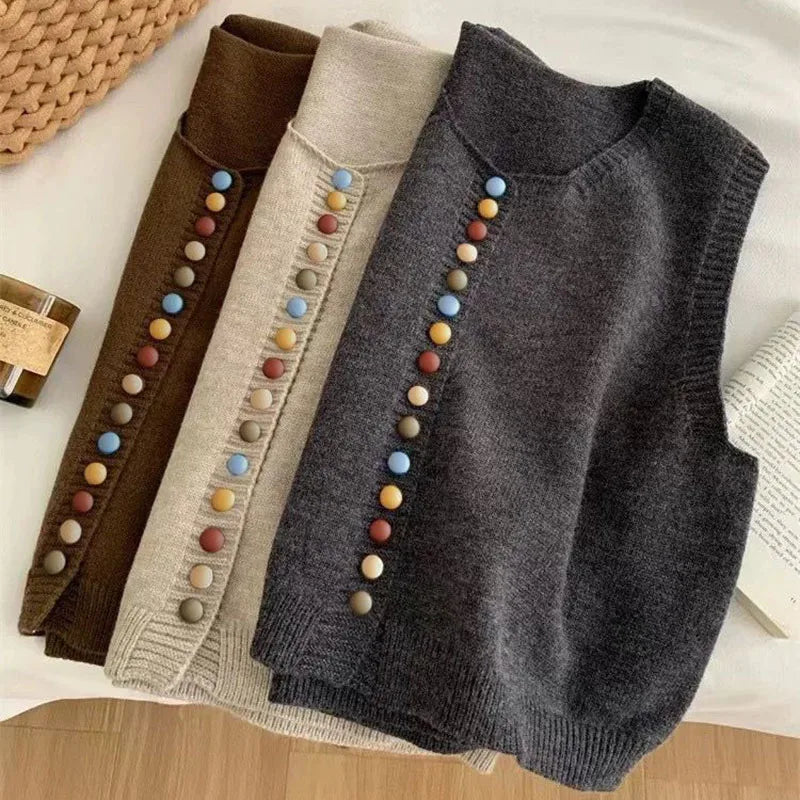 THE EVORA | COLOR-BUTTON KNIT VEST