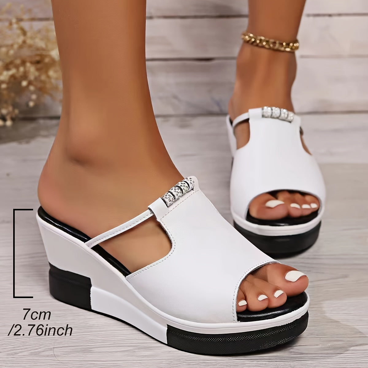DANESSA | VINTAGE-INSPIRED COMFORT WEDGE SANDALS
